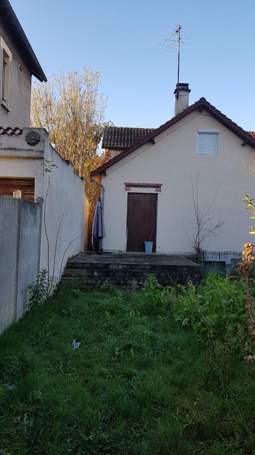 Le Pierre Curie Chez L'Habitant Pierrefitte-sur-Seine Dış mekan fotoğraf